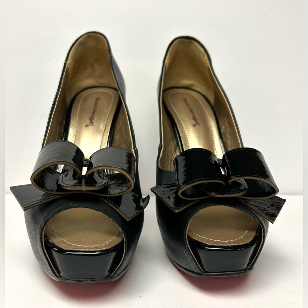 Chic Black Bow Peep-Toe Heels